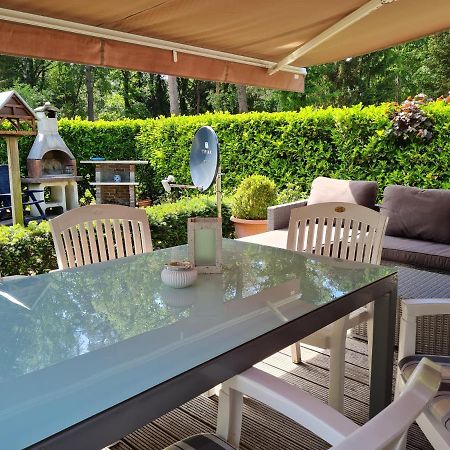 Charme Chalet Zutendaal Εξωτερικό φωτογραφία