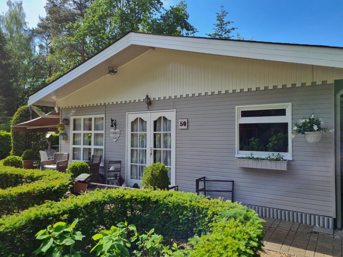 Charme Chalet Zutendaal Εξωτερικό φωτογραφία