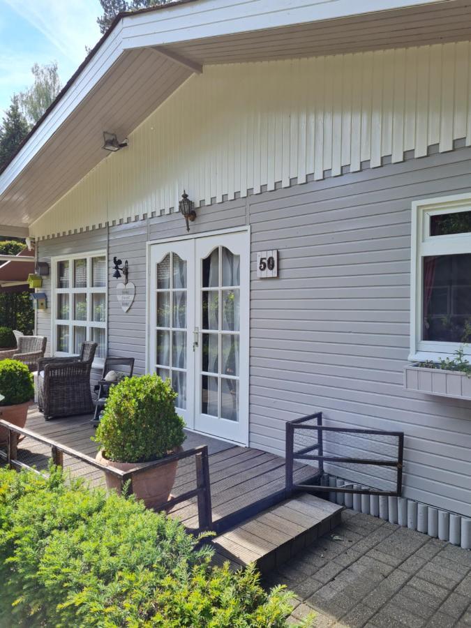 Charme Chalet Zutendaal Εξωτερικό φωτογραφία